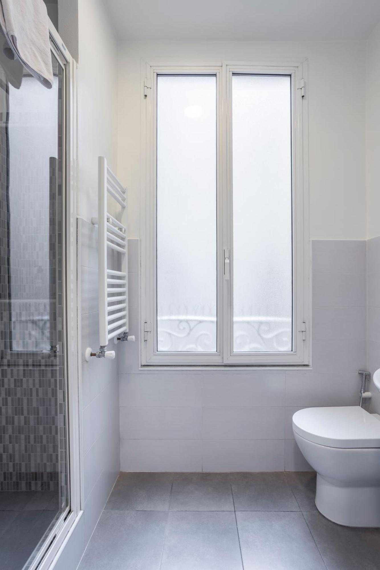 Apartment Gilda New Elegant In Termini Rom